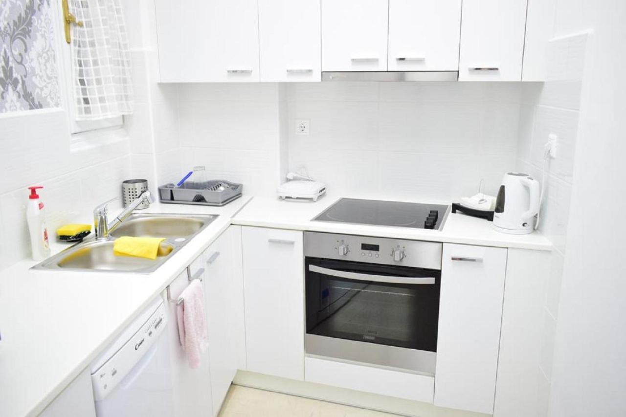 Beautiful Renovated Flat In Athens Apartment Ngoại thất bức ảnh